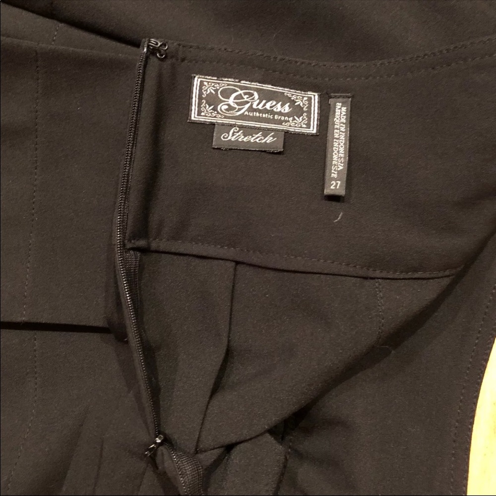 Guess pleated skirt - Picture 6 of 6